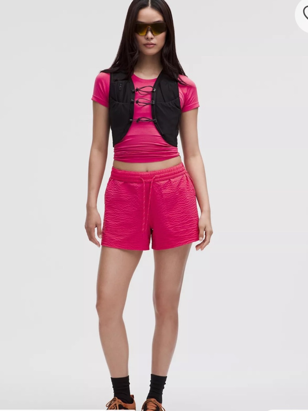 NWT lululemon athletica GRID-texture relaxed JR hiking short 4” - Picture 2 of 7